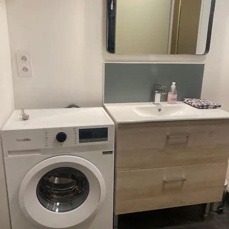 Cosy 40 M2 Climatisation - Parking Gratuit - Lit Queen Size *